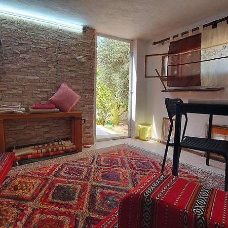 Our Villa'S Private Apartments - Hq Budget Stay - Wonderful Horizon View Of Jerash Gérasa Exterior foto