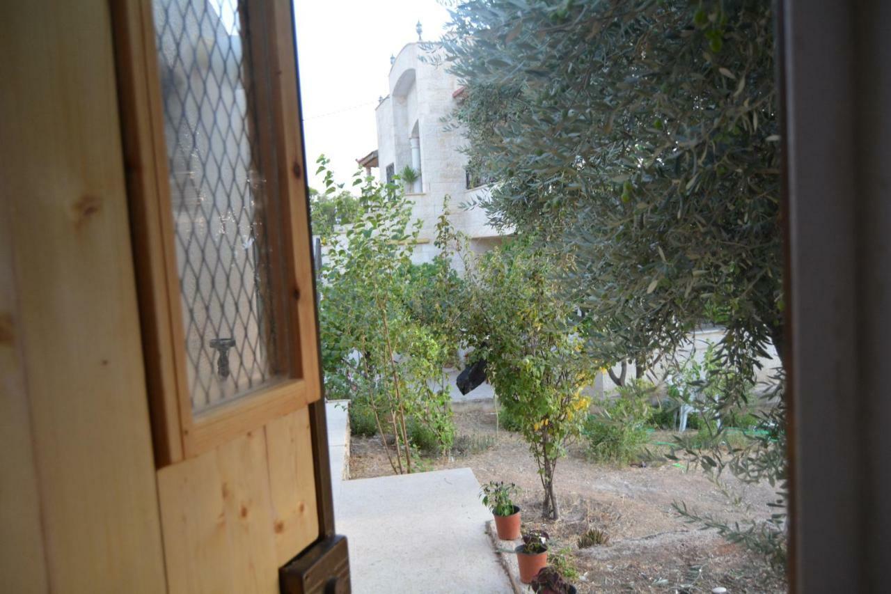 Our Villa'S Private Apartments - Hq Budget Stay - Wonderful Horizon View Of Jerash Gérasa Exterior foto
