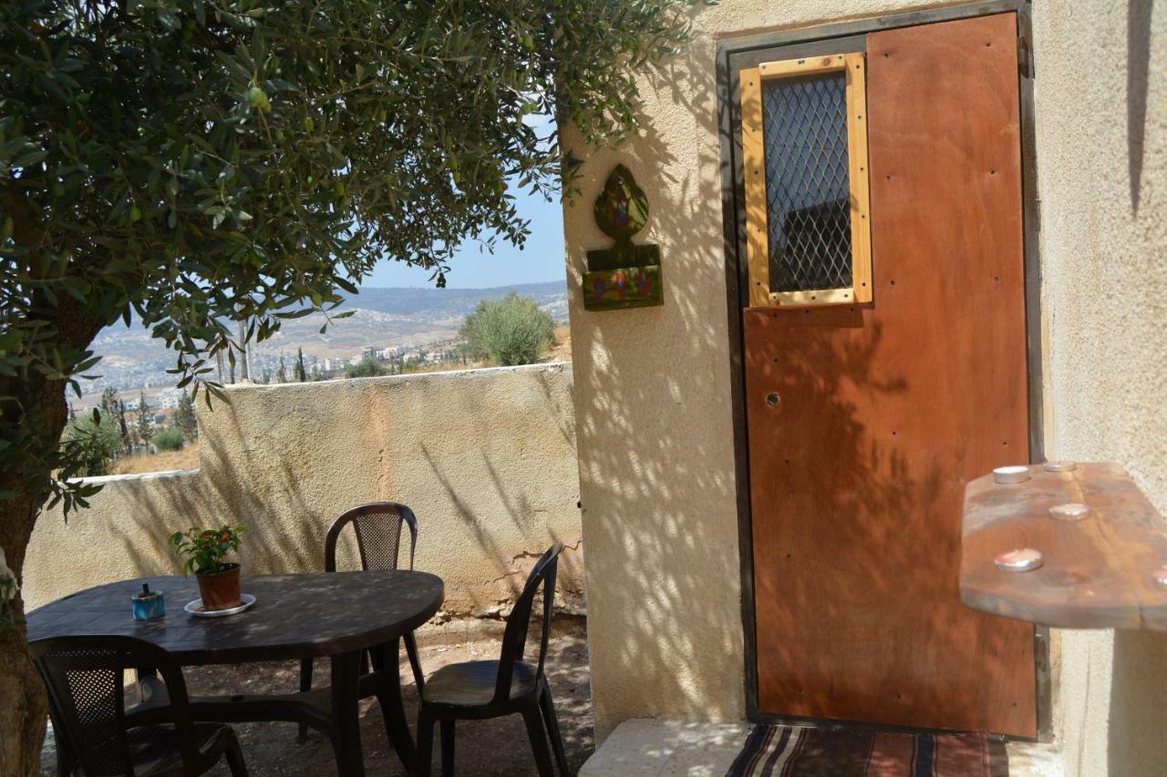 Our Villa'S Private Apartments - Hq Budget Stay - Wonderful Horizon View Of Jerash Gérasa Exterior foto